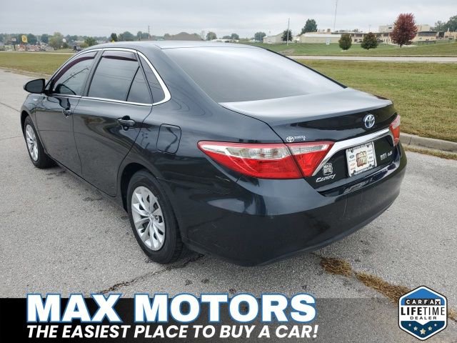 Used 2017 Toyota Camry LE image 6