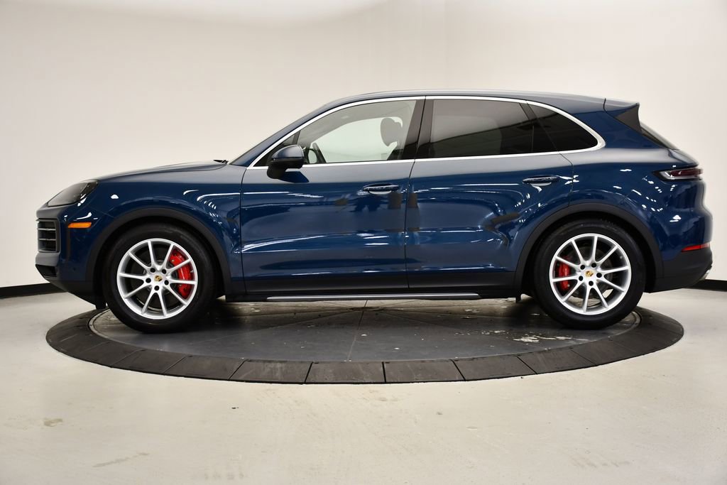 Certified 2024 Porsche Cayenne S image 2