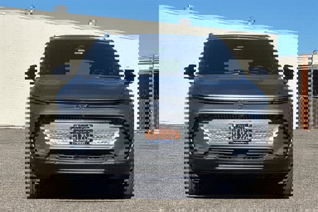 New 2026 Chevrolet Equinox EV LT w/ LPO, Blackout Package image 9