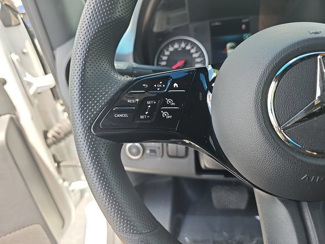 Used 2025 Mercedes-Benz Sprinter 2500 image 17