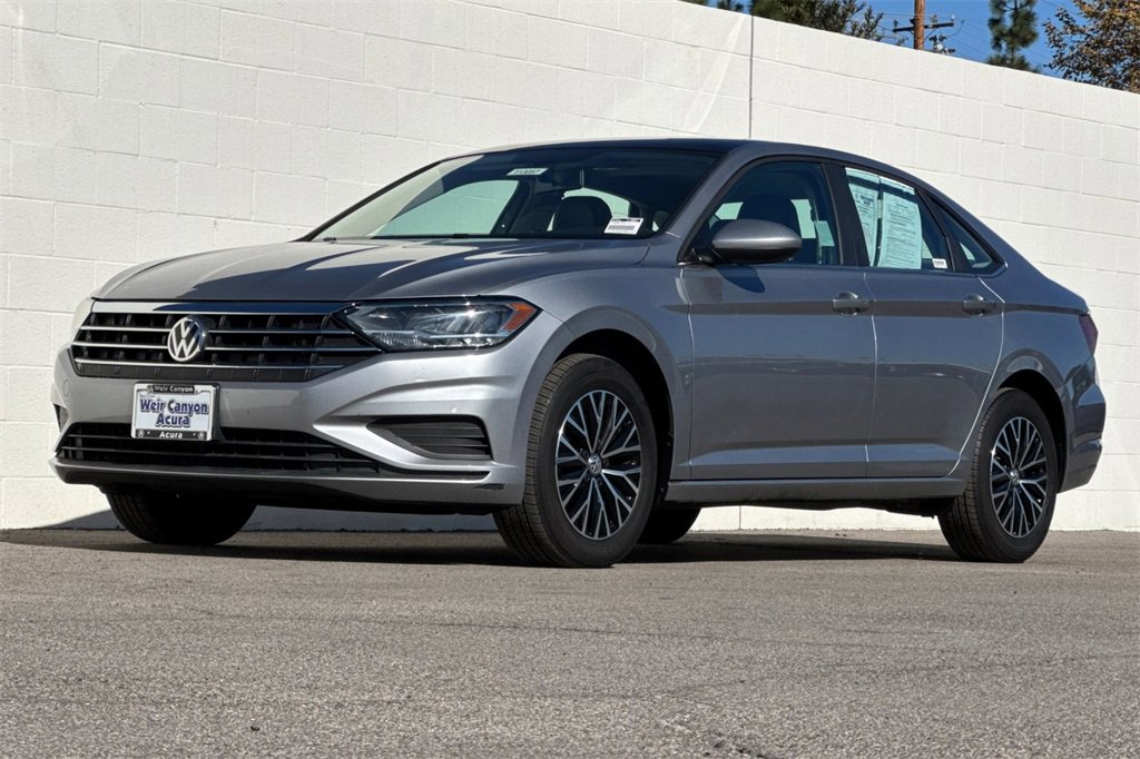 Used 2020 Volkswagen Jetta SE image 10