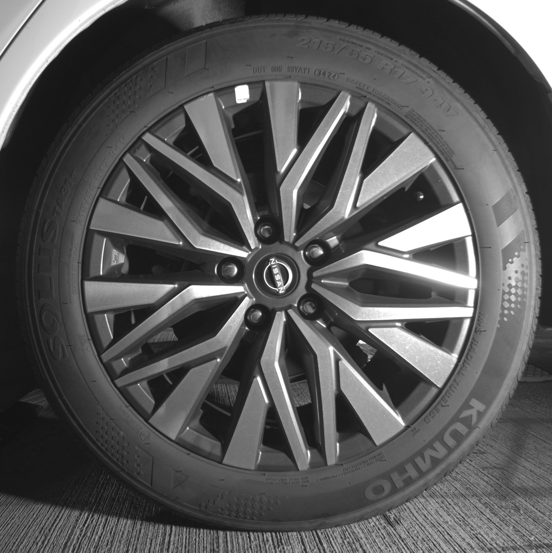 Used 2025 Nissan Altima 2.5 SV image 14