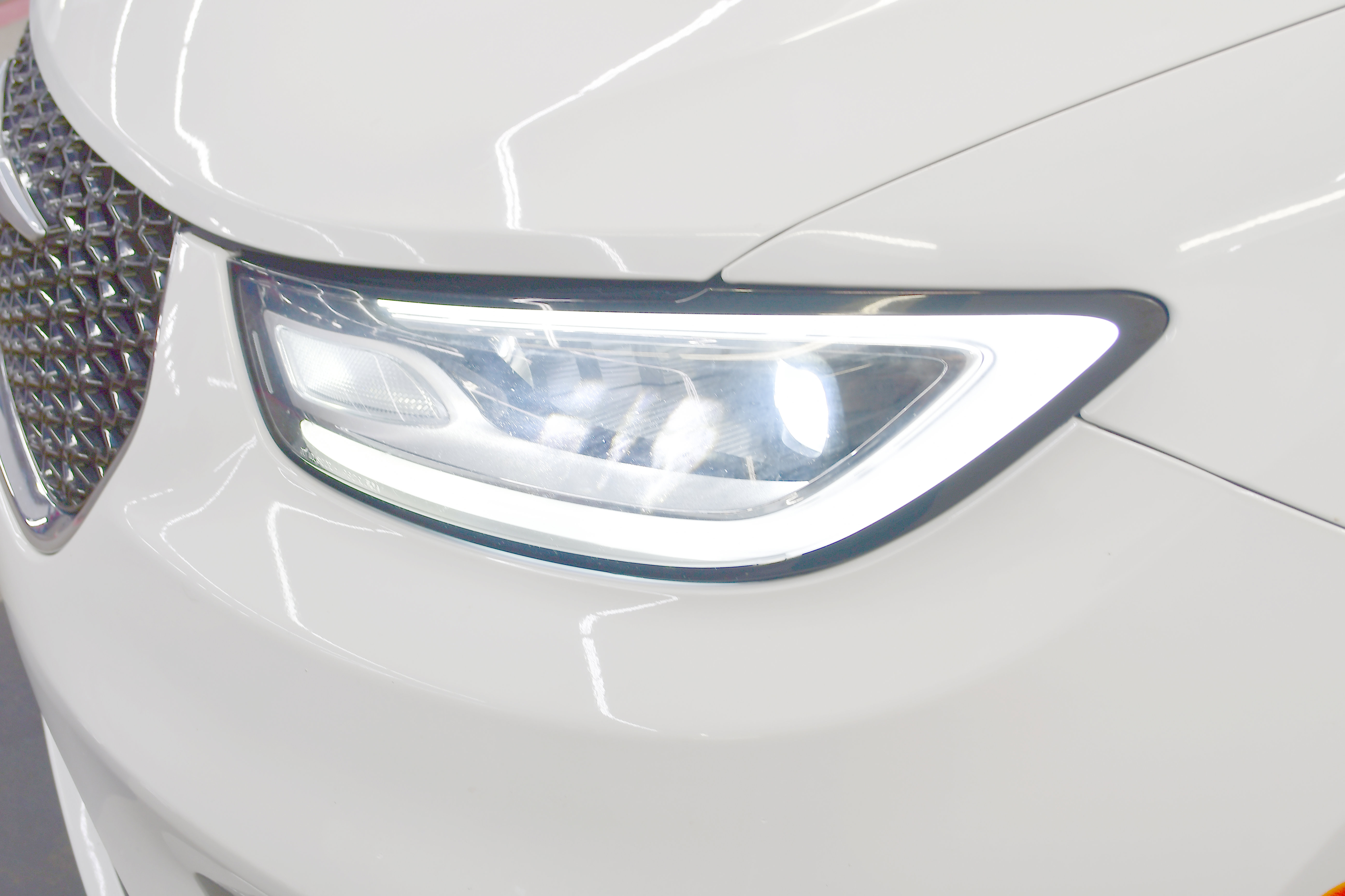 Used 2023 Chrysler Pacifica Limited FWD image 33