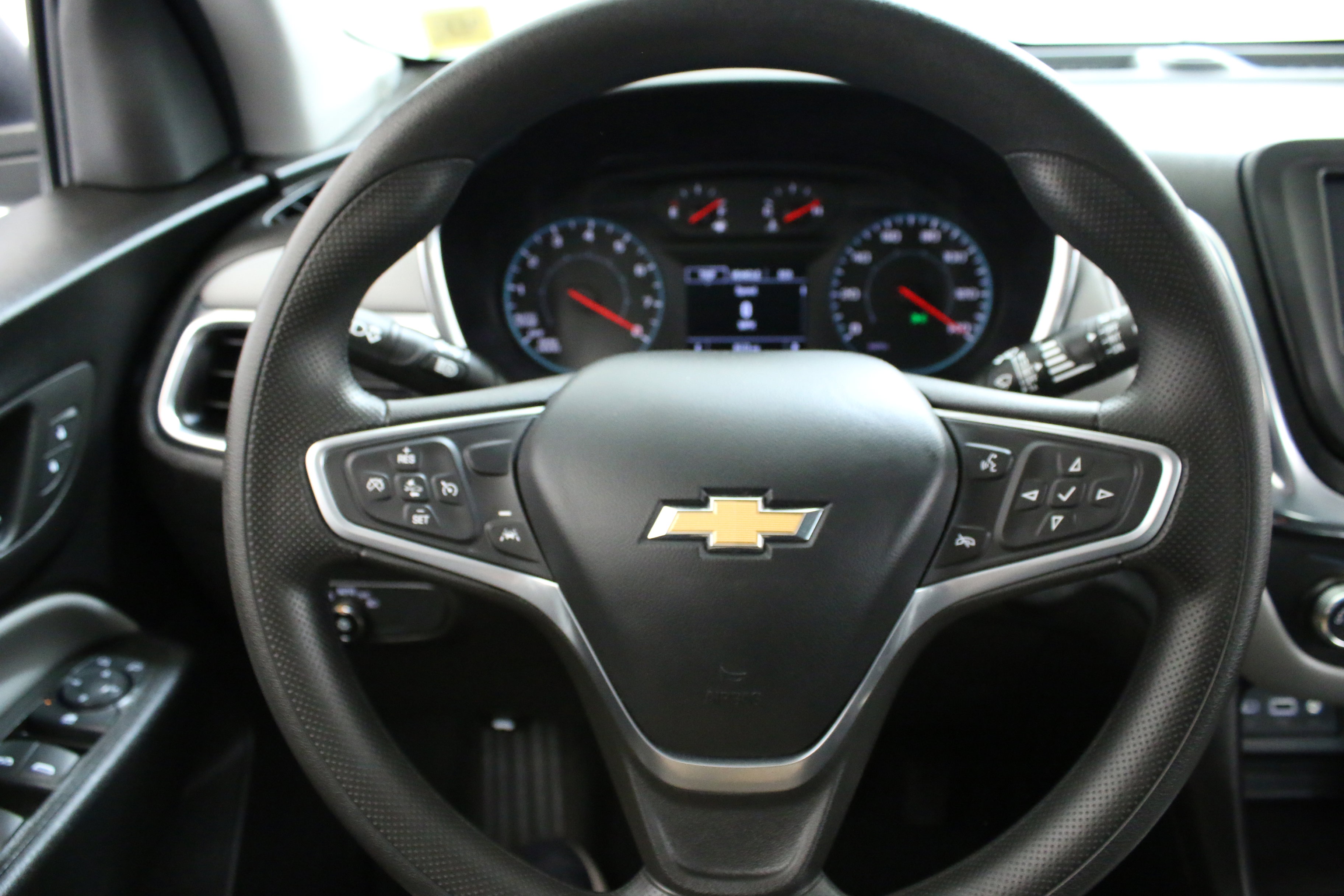 Used 2023 Chevrolet Equinox LS w/ LPO, Floor Liner Package AWD/4WD image 13