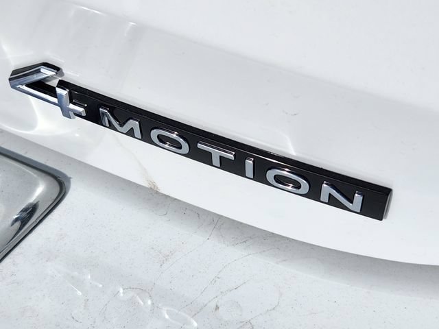 New 2026 Volkswagen Tiguan SE AWD/4WD image 10