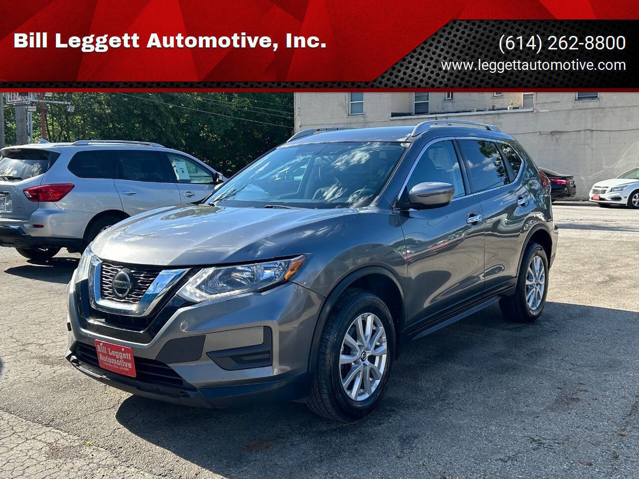 Used 2018 Nissan Rogue SV AWD/4WD image 1