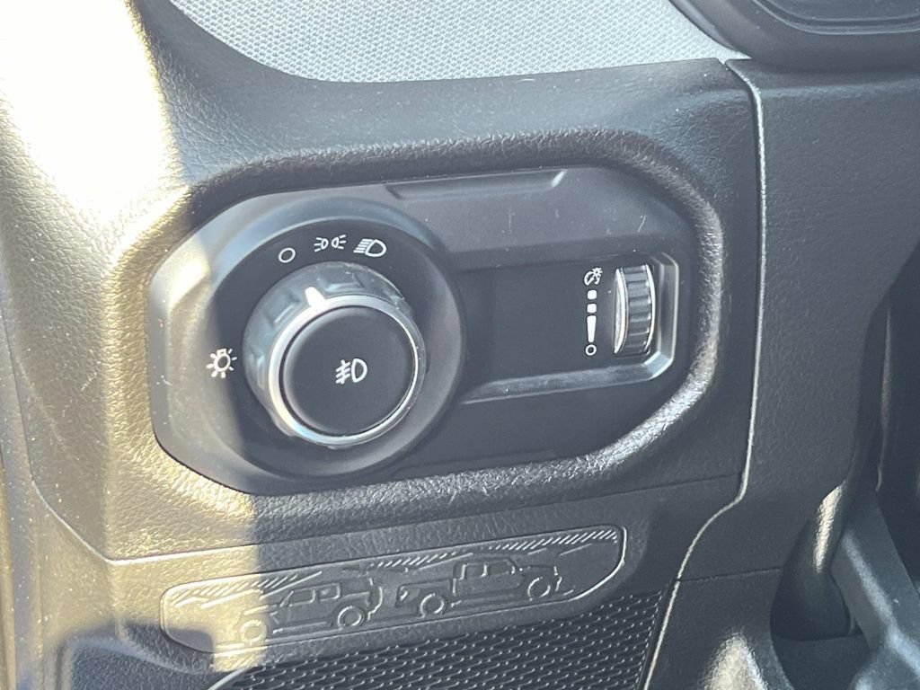 Used 2024 Jeep Wrangler Sport AWD/4WD image 24