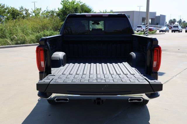 New 2026 GMC Sierra 1500 SLT image 27