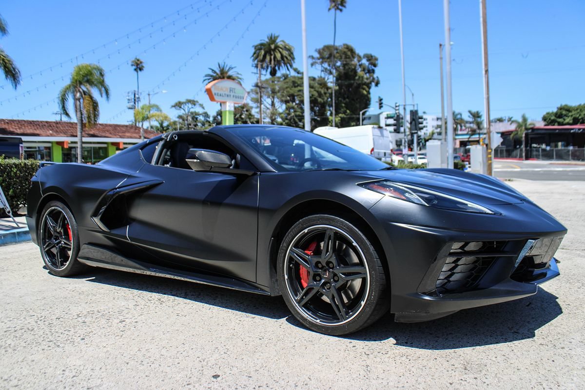 Used 2021 Chevrolet Corvette Stingray Premium Cpe w/ Z51 Performance Package RWD image 9