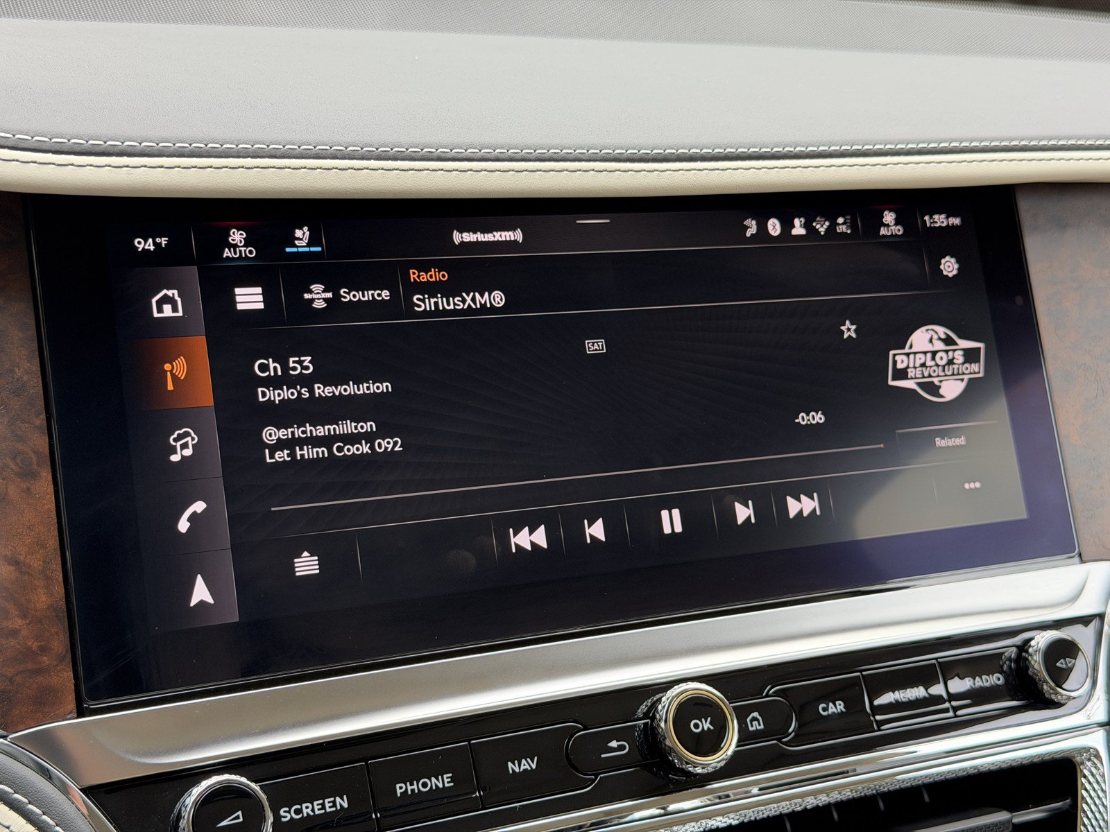 Used 2026 Bentley Flying Spur Azure AWD/4WD image 21