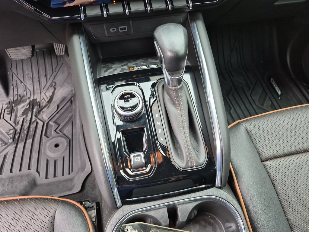 Used 2023 GMC Canyon AT4 w/ AT4 Premium Package AWD/4WD image 31