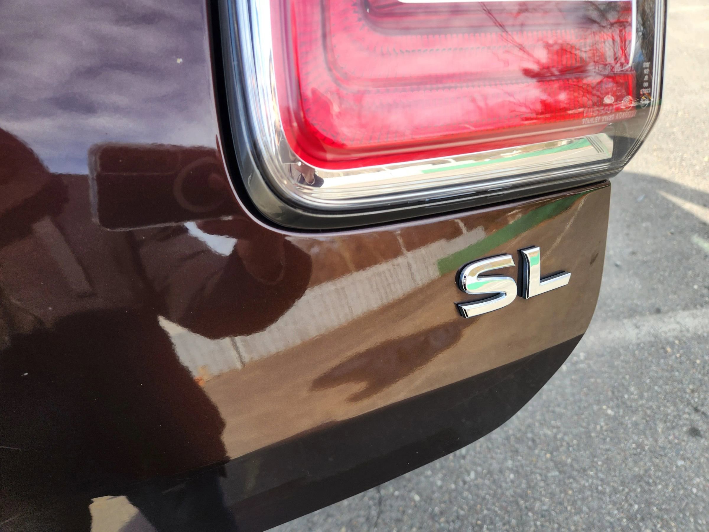 Used 2019 Nissan Armada SL w/ Premium Package image 16