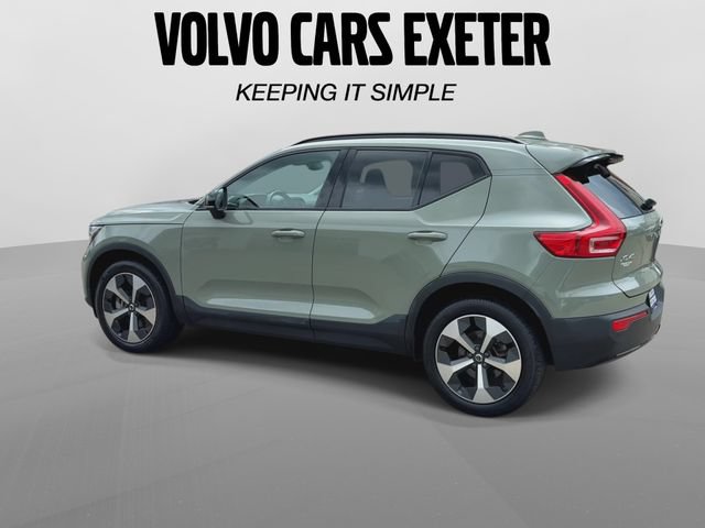 Certified 2024 Volvo XC40 B5 Core AWD/4WD image 8