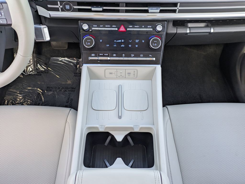Certified 2025 Hyundai Santa Fe SEL AWD/4WD image 19