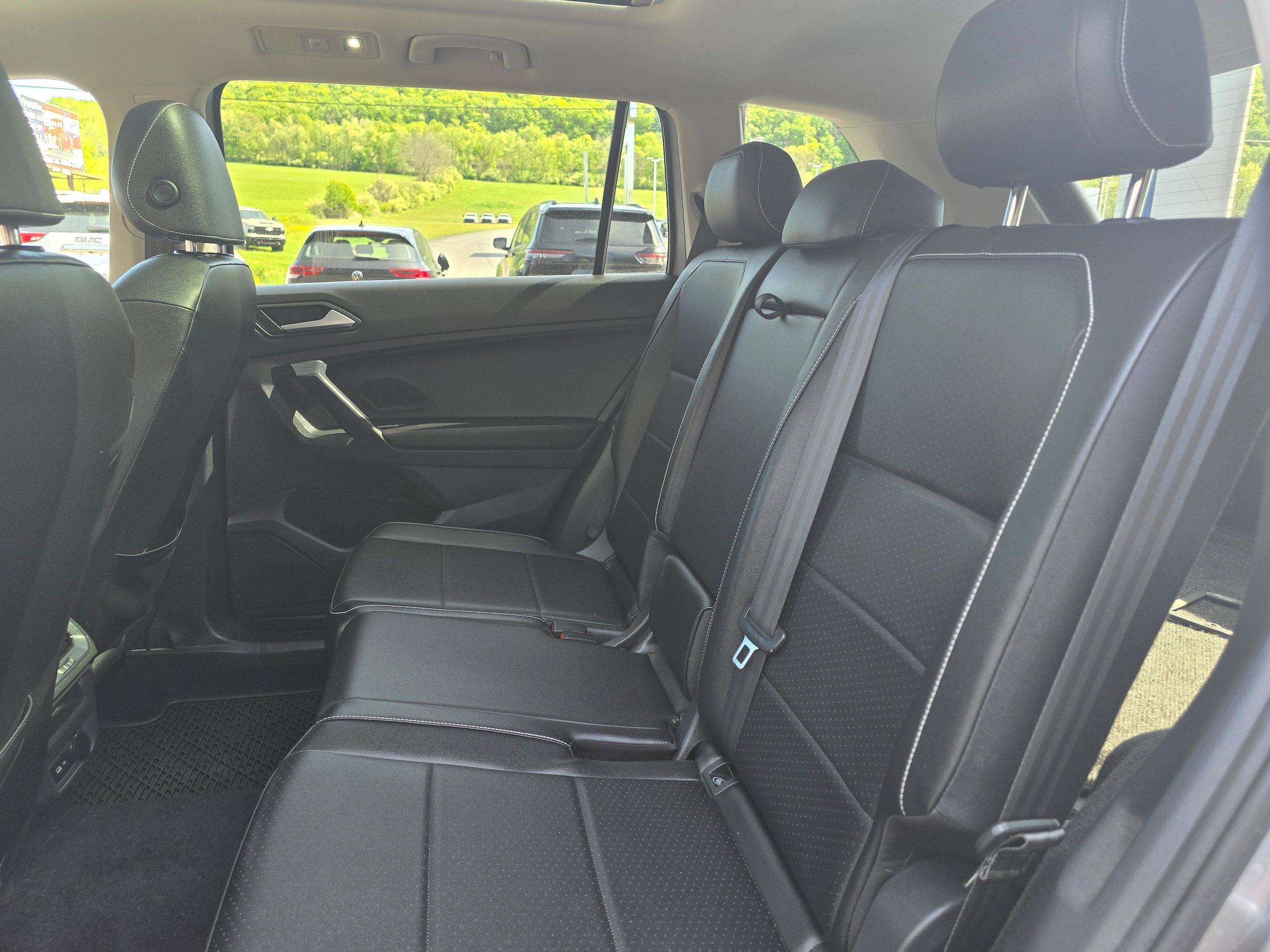 Certified 2021 Volkswagen Tiguan SEL AWD/4WD image 11