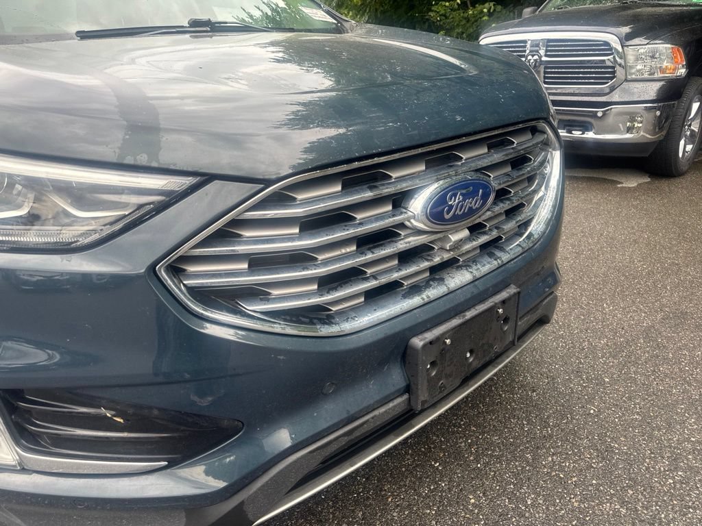 Used 2019 Ford Edge Titanium w/ Equipment Group 301A AWD/4WD image 8