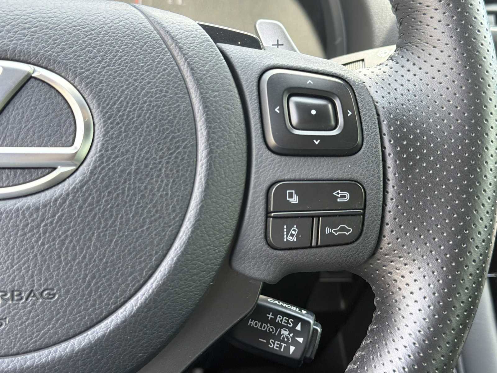 Used 2023 Lexus IS 350 F Sport w/ Memory Package RWD image 10