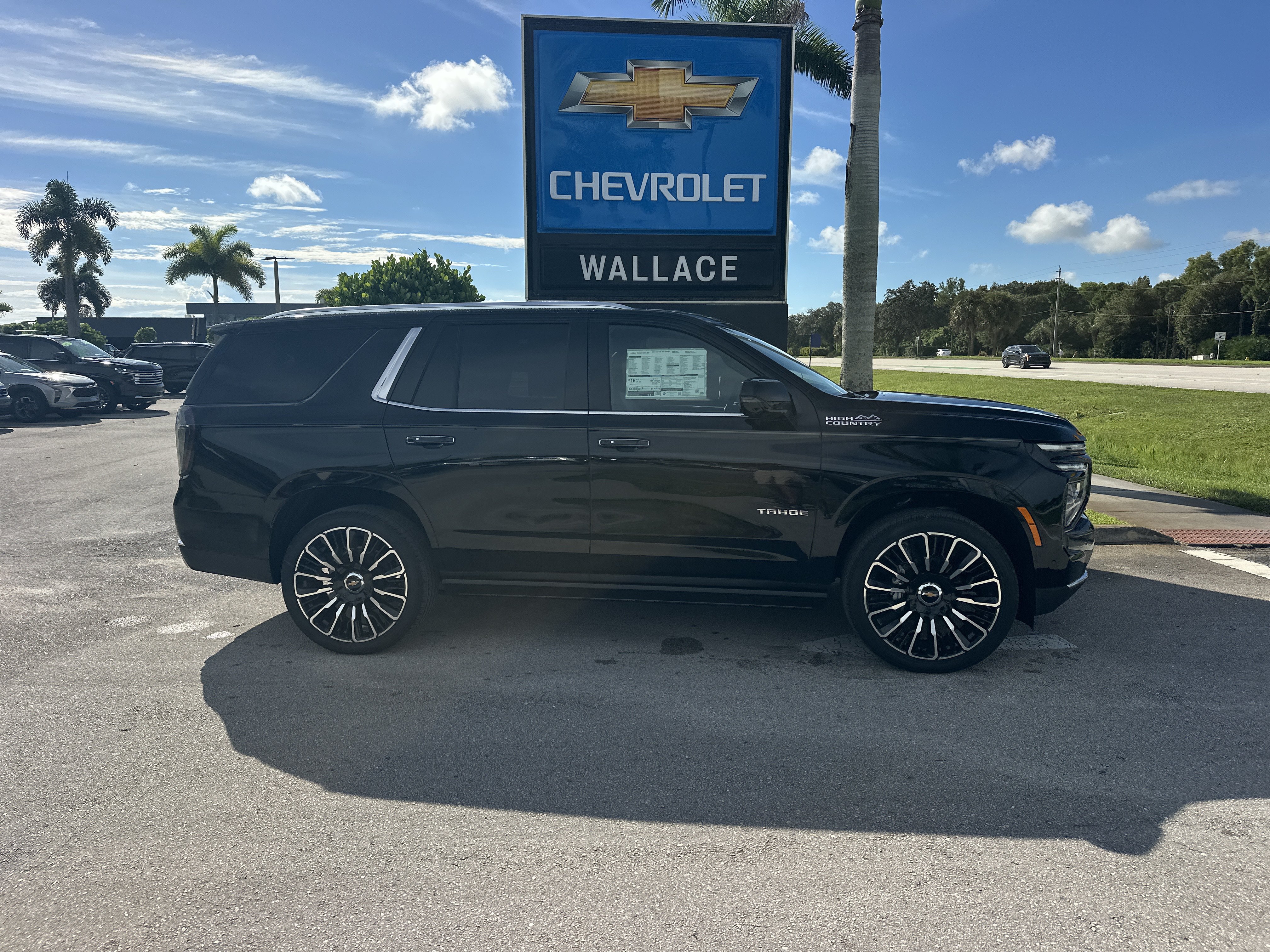 New 2026 Chevrolet Tahoe High Country AWD/4WD image 5