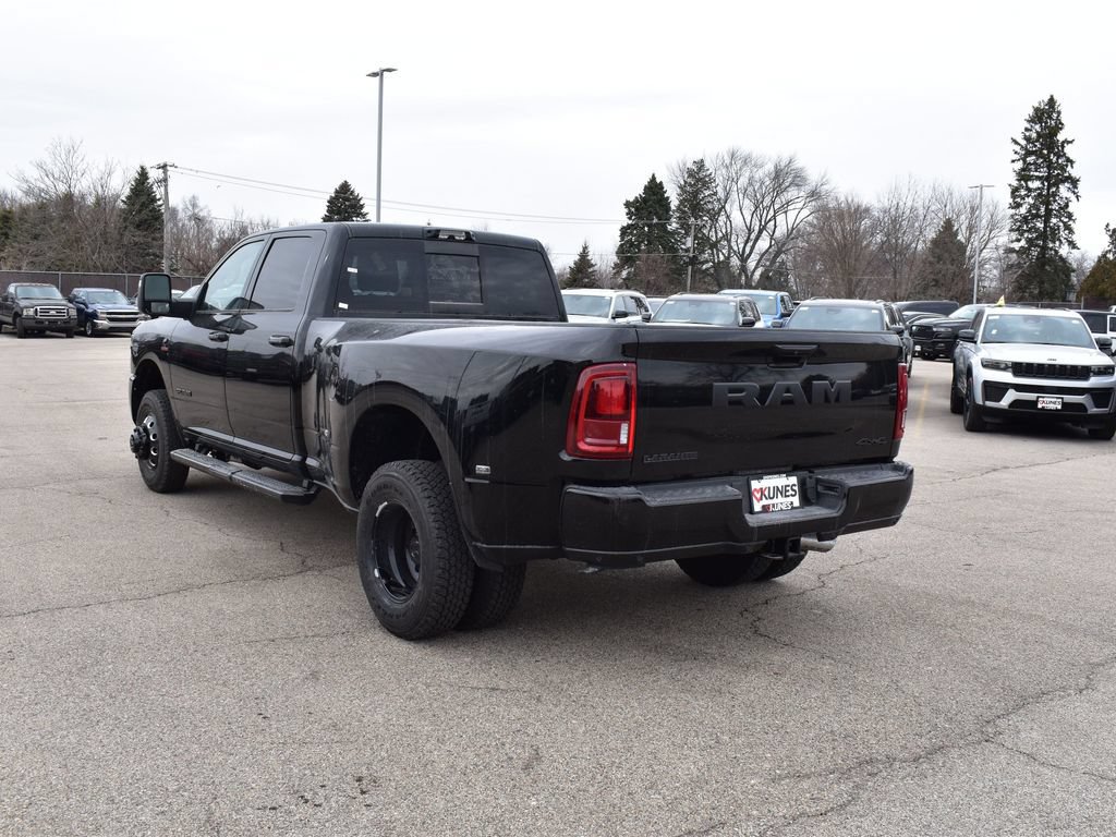 New 2026 RAM 3500 Laramie AWD/4WD image 4