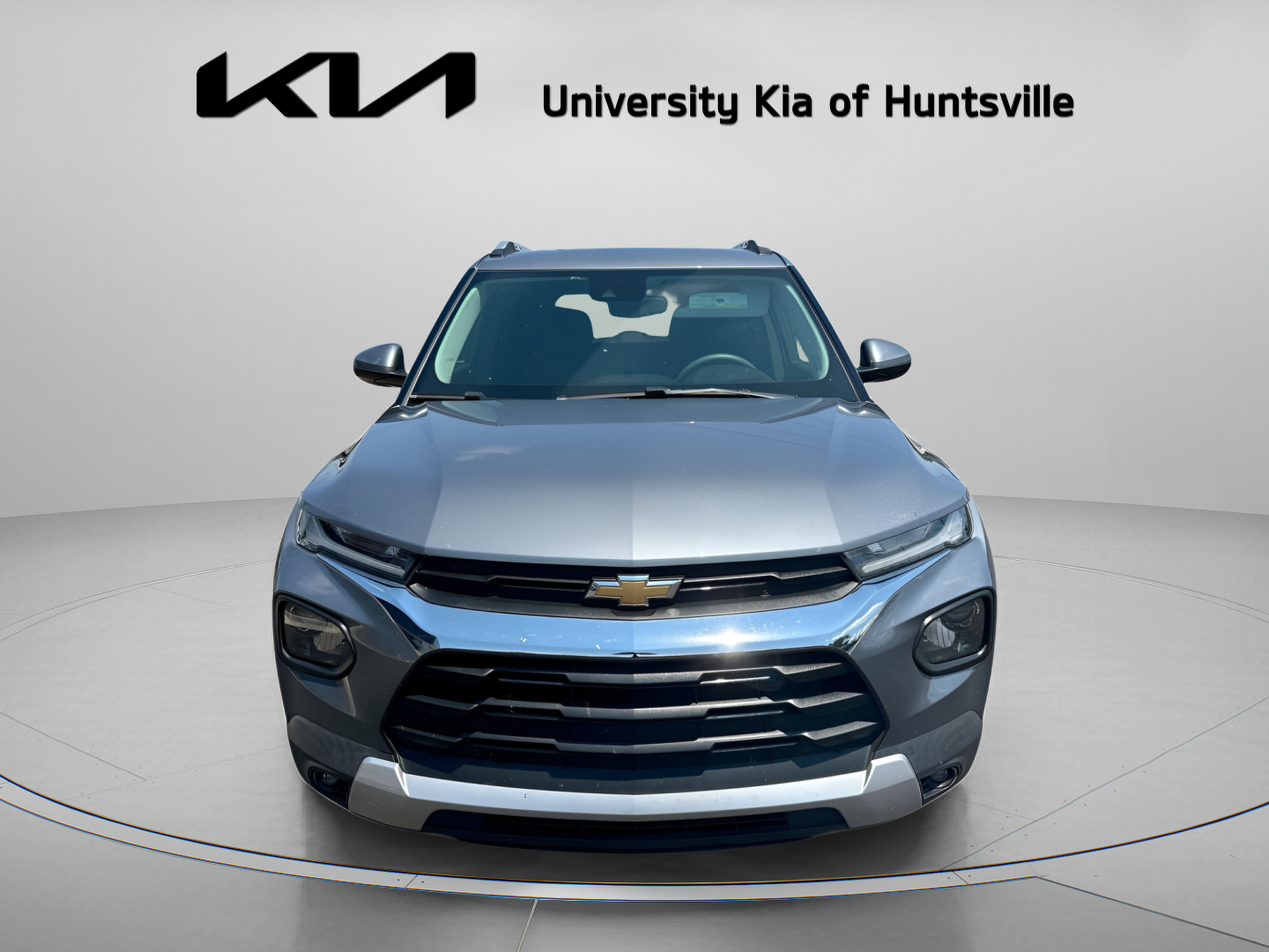 Used 2022 Chevrolet TrailBlazer LT FWD image 3