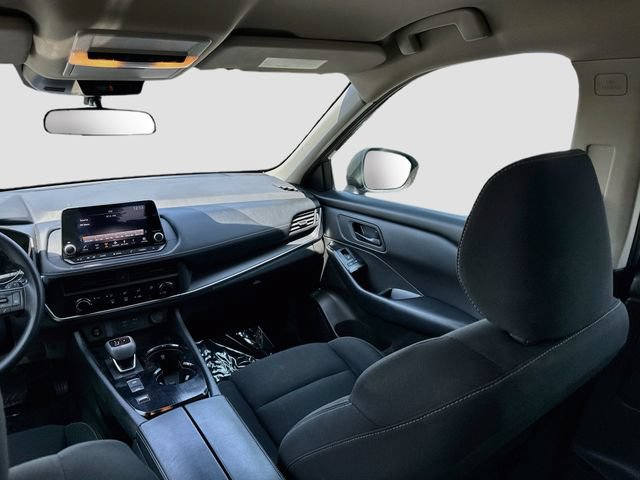 Used 2024 Nissan Rogue S FWD image 21