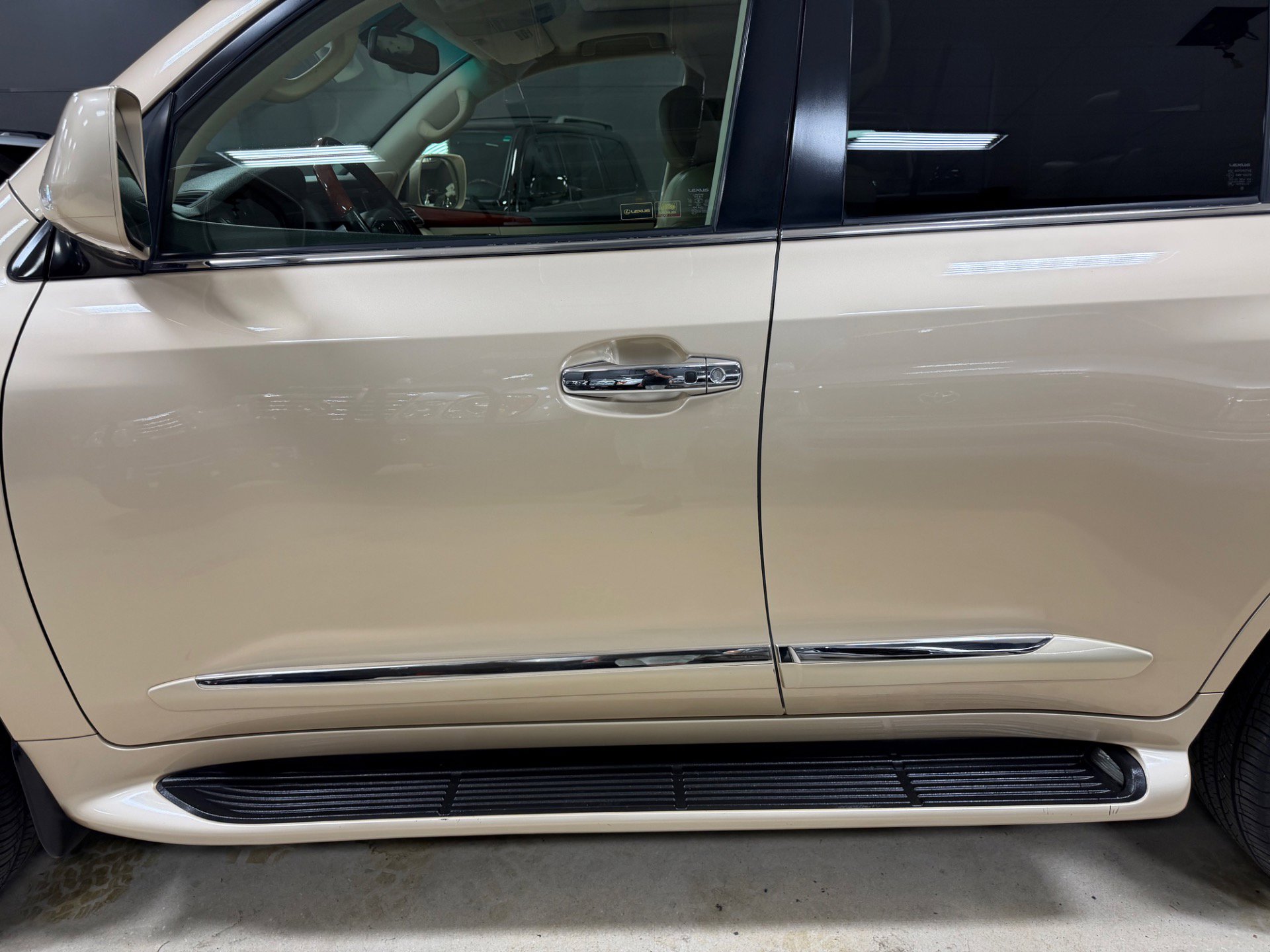 Used 2009 Lexus LX 570 4WD image 15