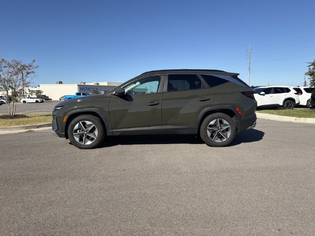 Used 2025 Hyundai Tucson SEL FWD image 2