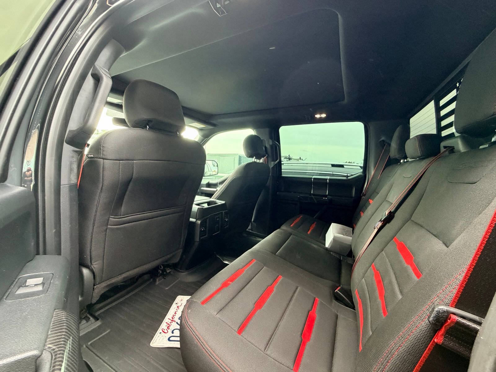 Used 2016 Ford F150 XLT w/ Equipment Group 302A Luxury image 4