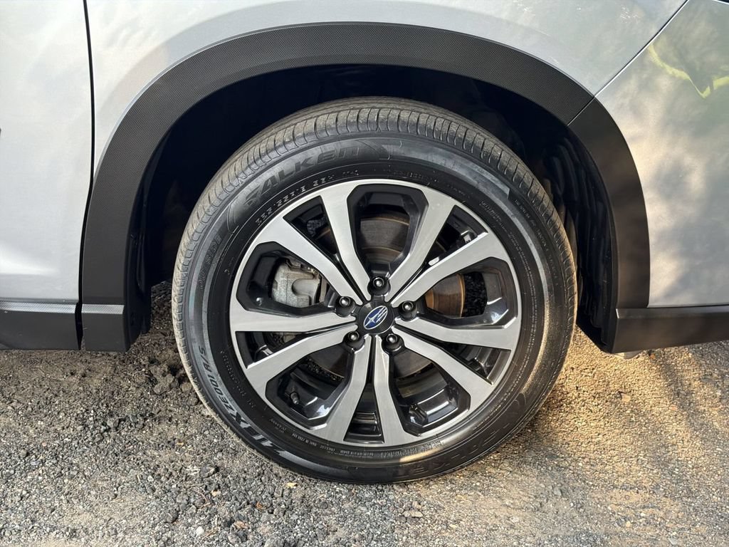 Certified 2023 Subaru Forester Limited AWD/4WD image 13