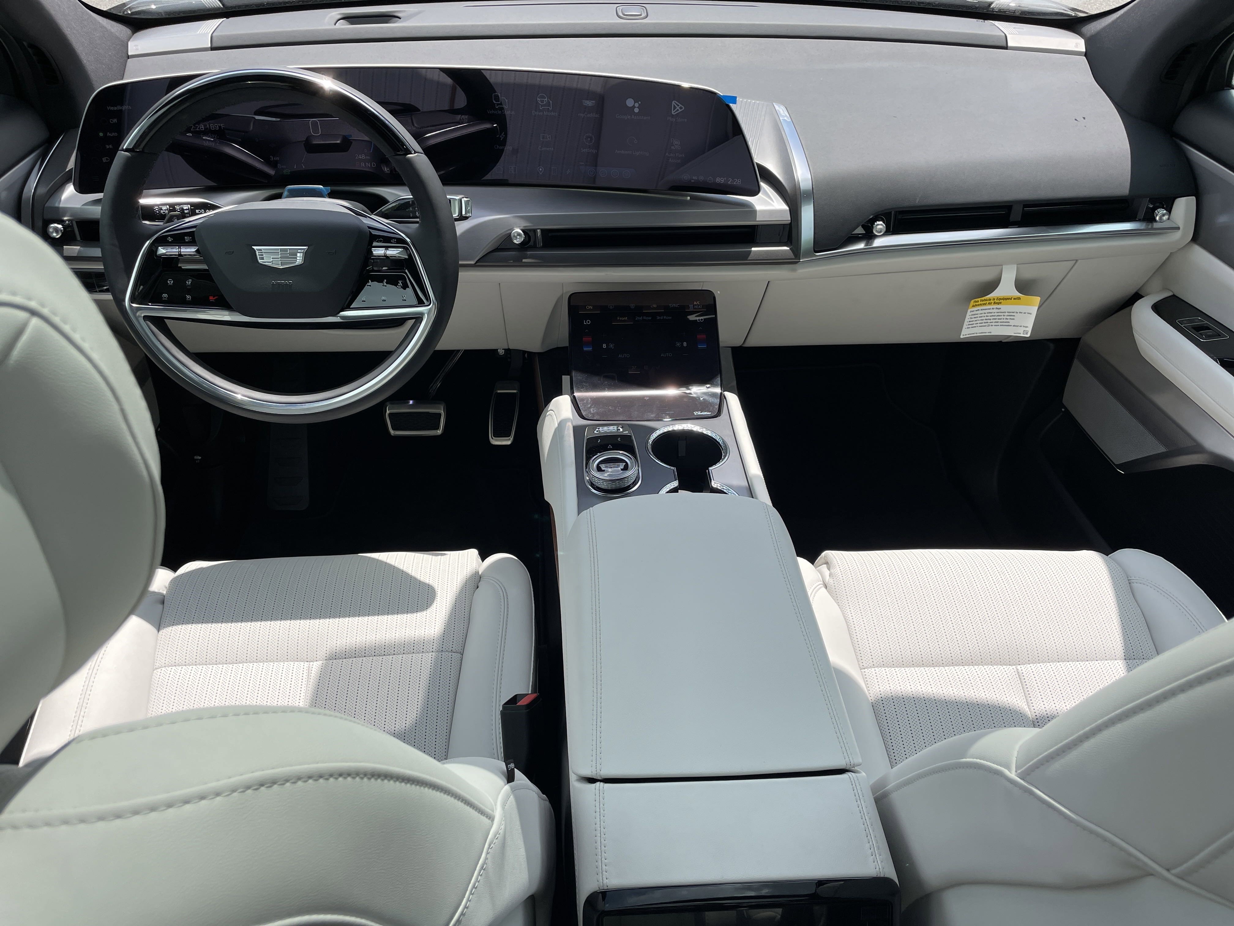 New 2026 Cadillac Vistiq Luxury image 18