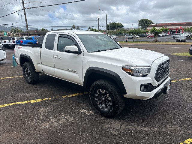 Used 2022 Toyota Tacoma TRD Off-Road AWD/4WD image 7