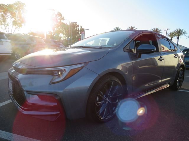 Certified 2025 Toyota Corolla SE w/ Convenience Package image 3