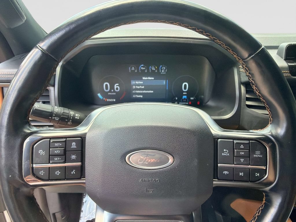 Used 2022 Ford Expedition Platinum AWD/4WD image 26