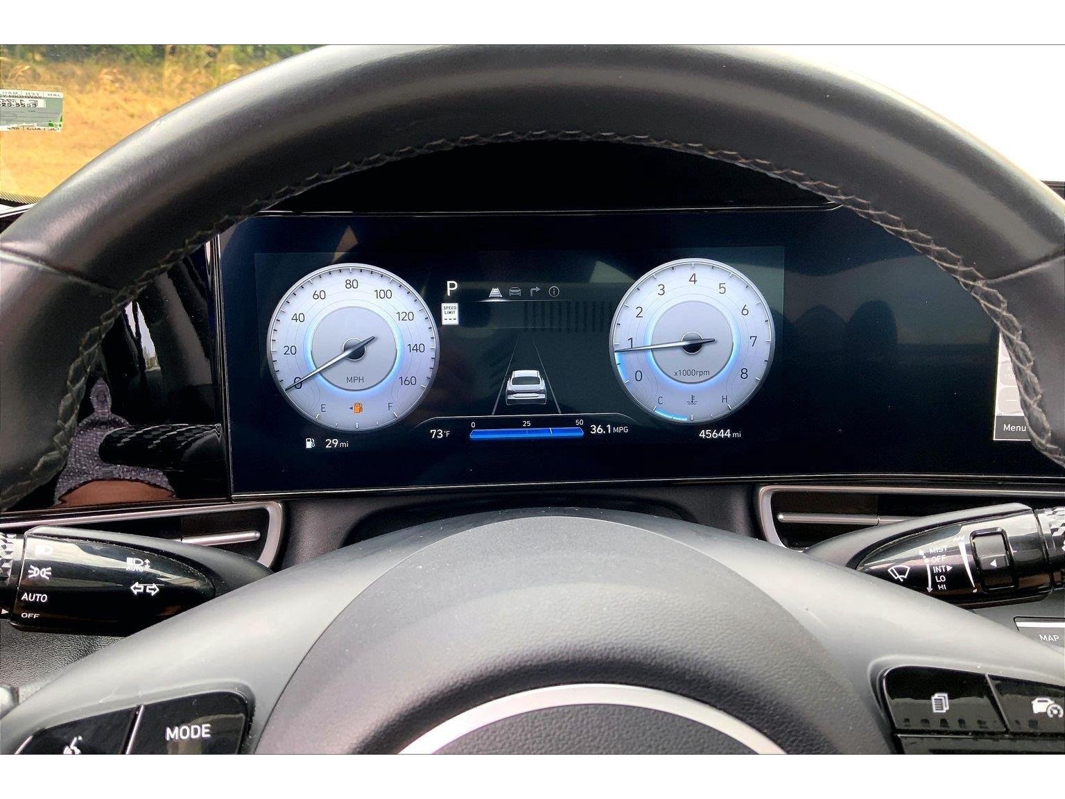 Used 2025 Hyundai Elantra Limited FWD image 19