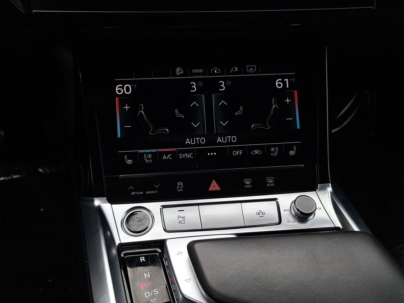 Certified 2023 Audi e-tron Premium Plus w/ Premium Plus Package AWD/4WD image 25