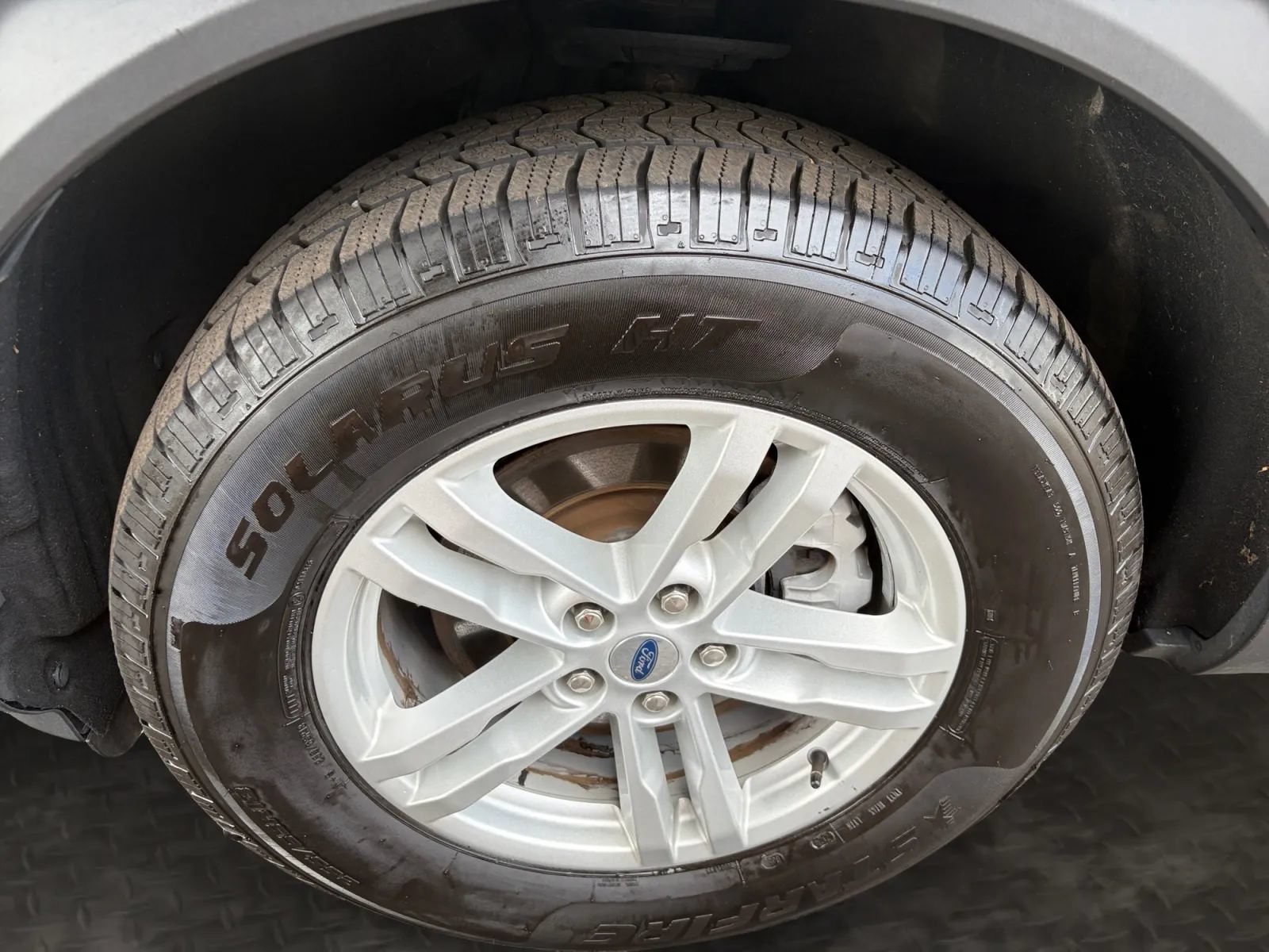 Used 2021 Ford Explorer XLT AWD/4WD image 37