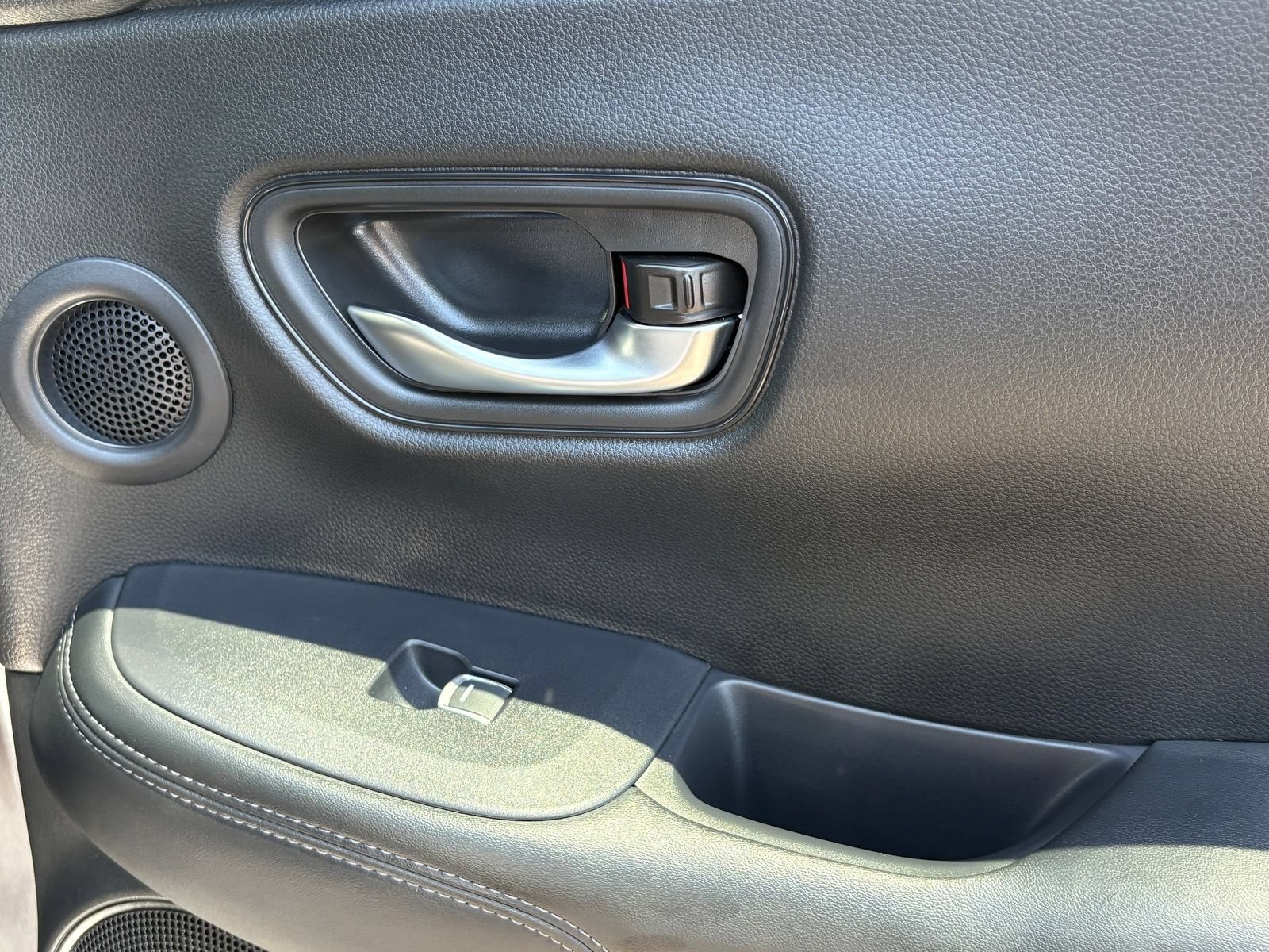 Certified 2026 Honda HR-V EX-L image 23