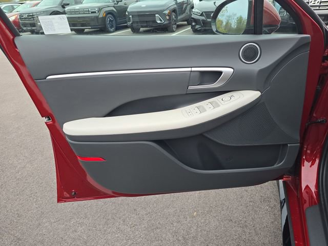 New 2025 Hyundai Sonata SEL image 13
