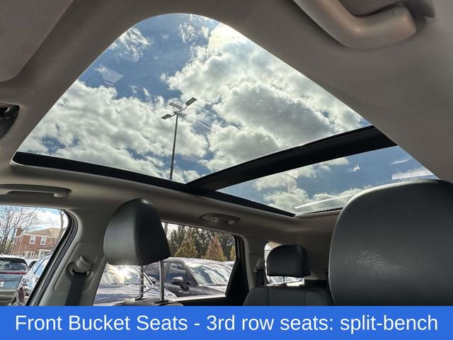 Used 2025 Kia Sorento EX w/ Panoramic Sunroof Package image 13