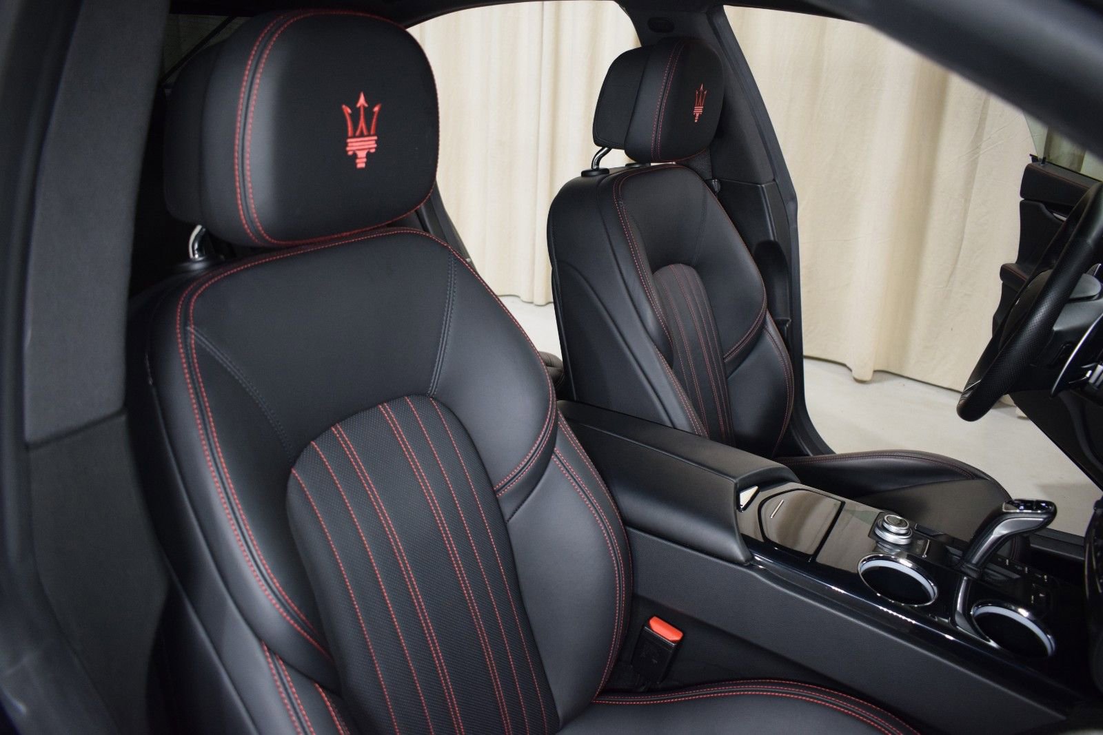 Used 2022 Maserati Ghibli Modena Q4 image 22