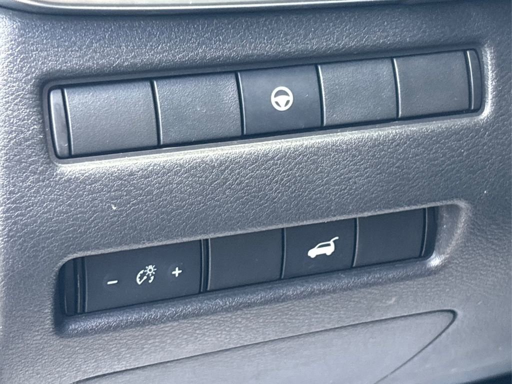 Used 2021 Nissan Rogue SL w/ Premium Package image 40