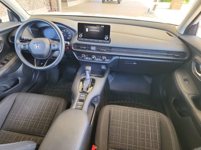Used 2024 Honda HR-V LX image 13