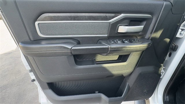 Used 2021 RAM 2500 Lone Star w/ Night Edition image 11