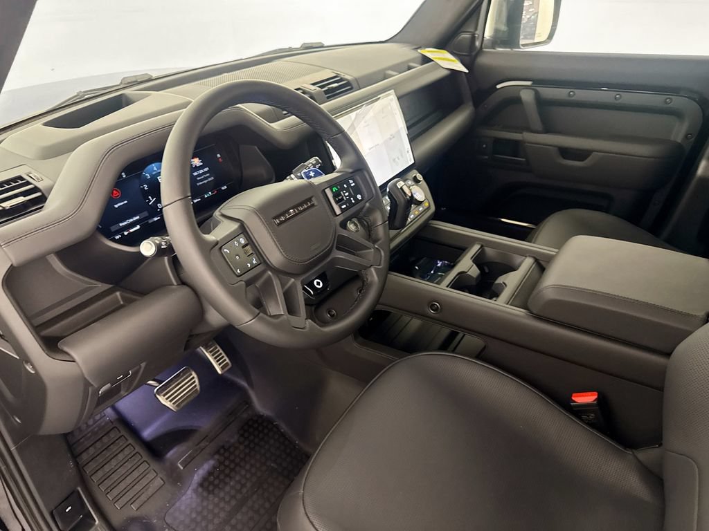 New 2026 Land Rover Defender 110 OCTA AWD/4WD image 8
