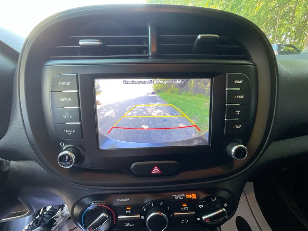 Used 2020 Kia Soul GT-Line FWD image 18
