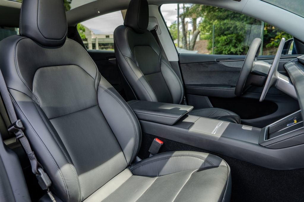 Used 2026 Tesla Model Y AWD image 20