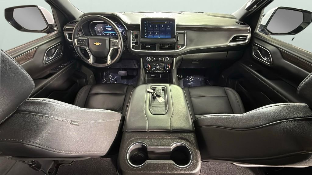 Used 2024 Chevrolet Tahoe LT AWD/4WD image 33