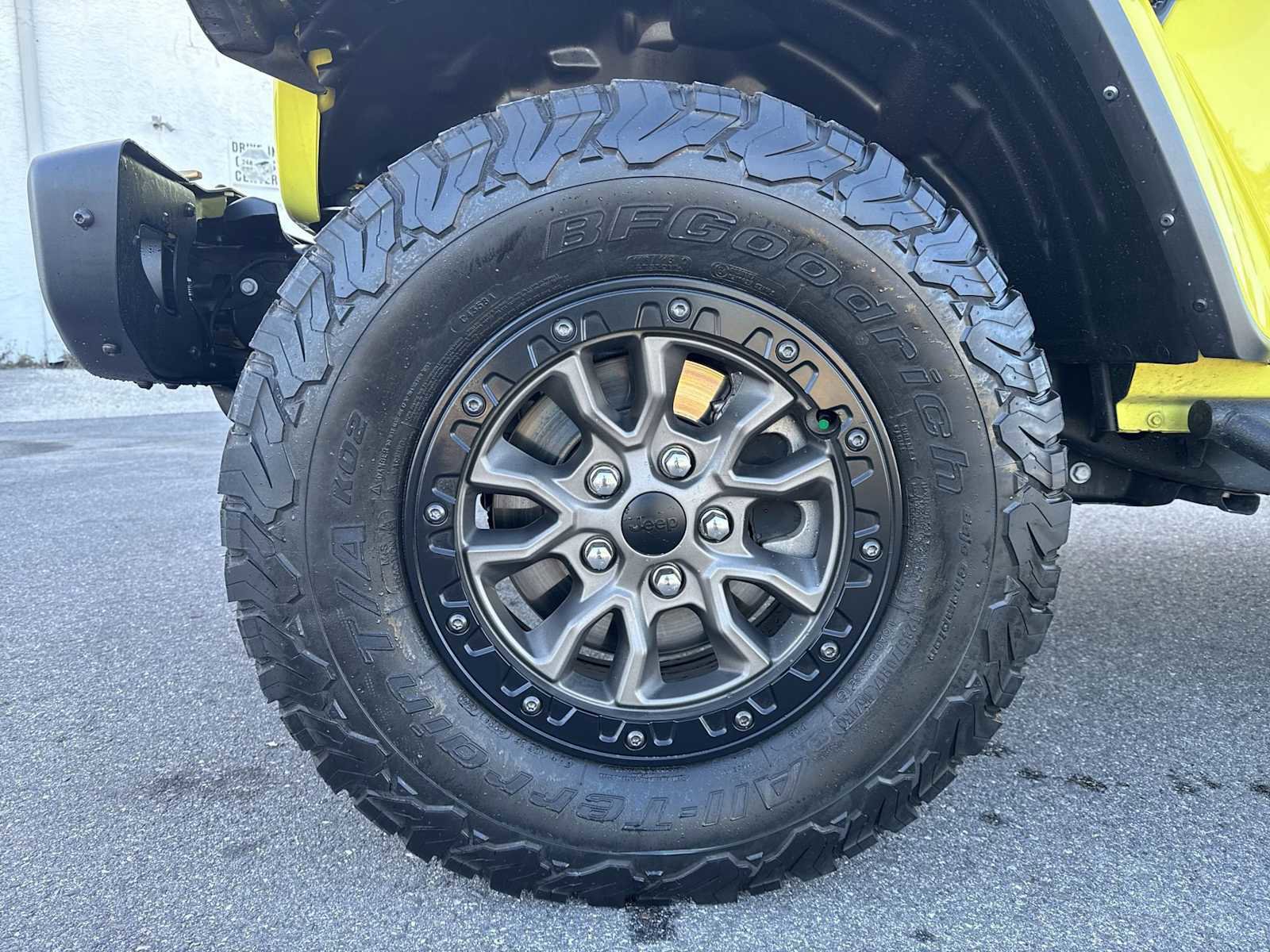 Used 2023 Jeep Wrangler Unlimited Rubicon 392 w/ Trailer Tow Package AWD/4WD image 13