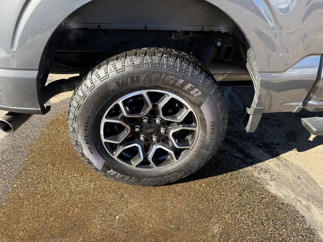 Used 2022 Ford F150 XLT w/ Equipment Group 302A High image 28