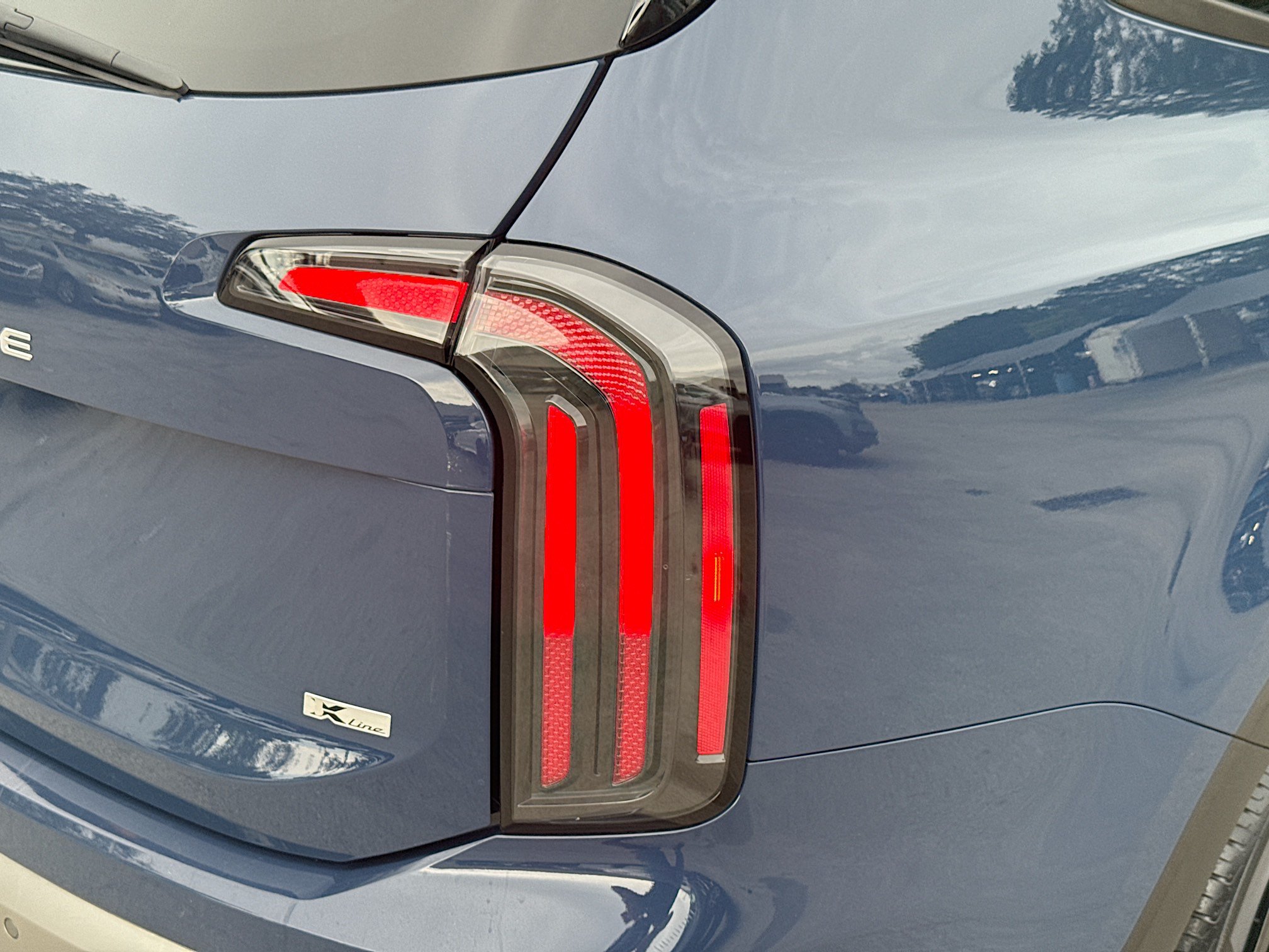 Used 2023 Kia Telluride EX X-Line AWD/4WD image 28